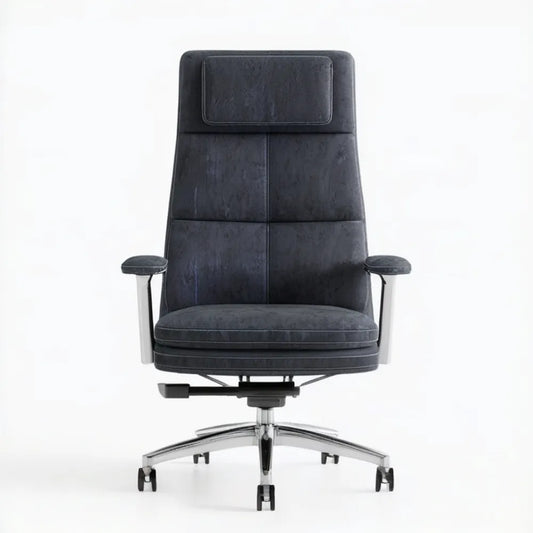 Czarny obrotowy fotel biurowy z wysokim oparciem, 68 x 68 x 118–128 cm
