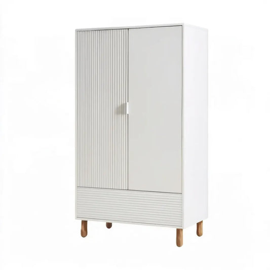 Biała szafa dwudrzwiowa z MDF na bukowych nóżkach, 80 × 45 × 180 cm